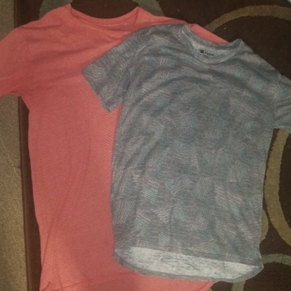 LuLaRoe, Tee-Shirt Bundle//Adult Medium - Picture 4 of 4